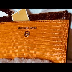 MICHAEL KORS JET SET CHARM CIDAR MULTI CARD CASE